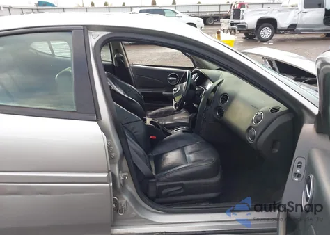 2008 Pontiac Grand Prix z USA, uszkodzony, nr VIN 2G2WP552881153629